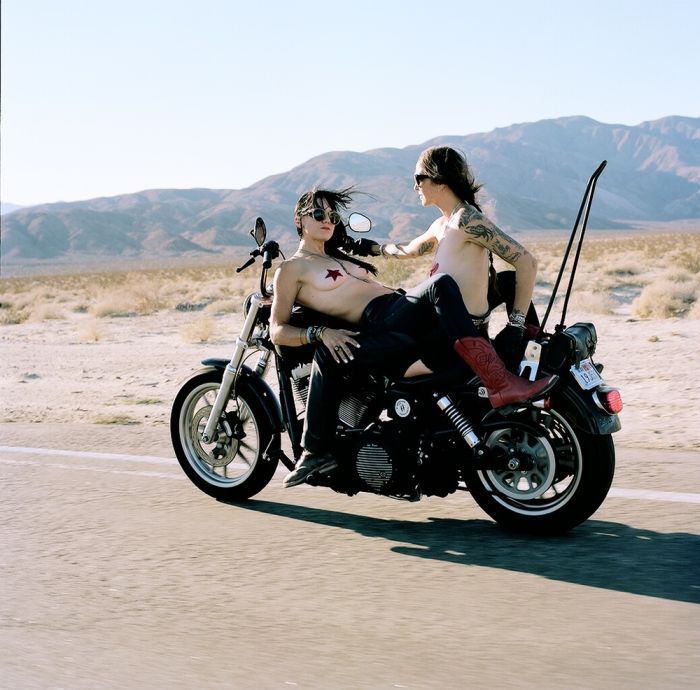 Girls on a motorcycle in Dasmariñas