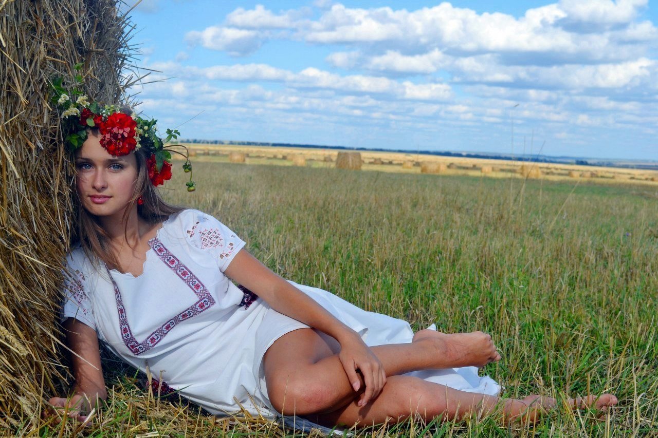 Slavic girls in Dasmariñas