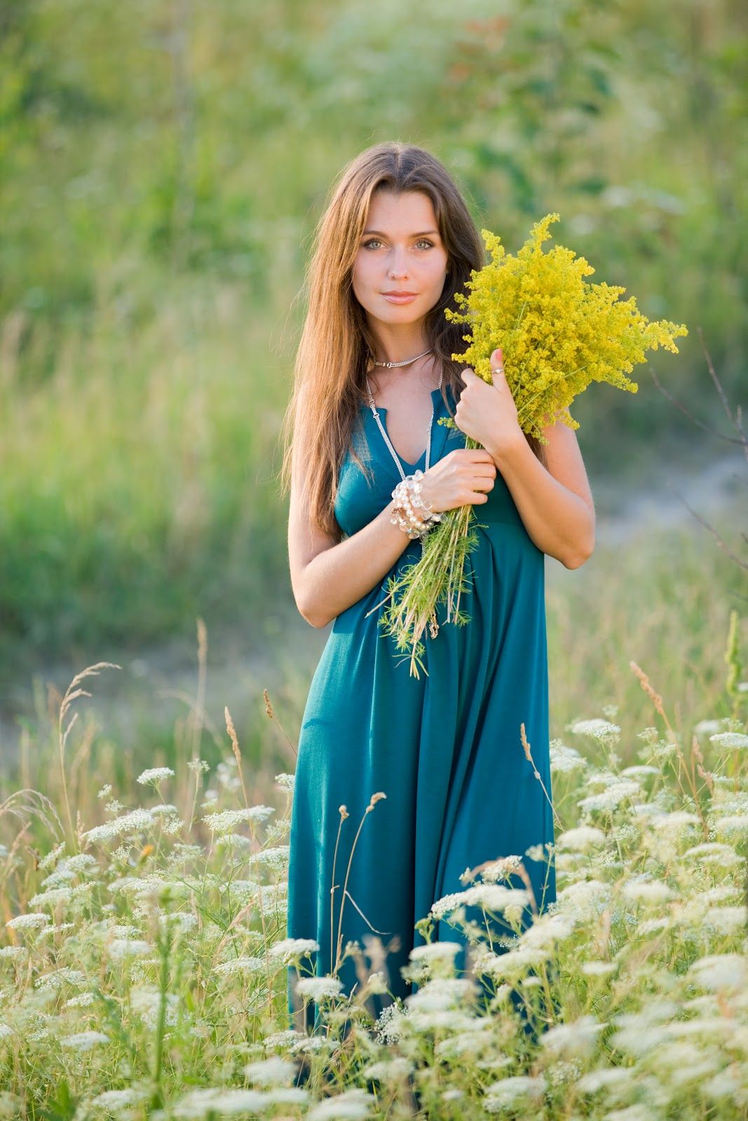 Slavic women in Dasmariñas