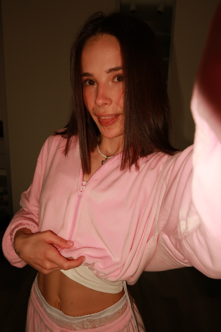 Tina brings the glow — live moments in Dasmariñas